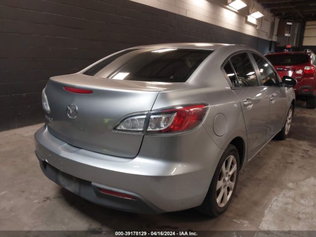 Photo 3 VIN: JM1BL1SGXA1292283 - MAZDA MAZDA3 