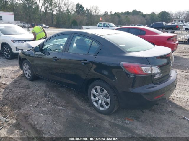 Photo 2 VIN: JM1BL1TF0D1733591 - MAZDA MAZDA3 