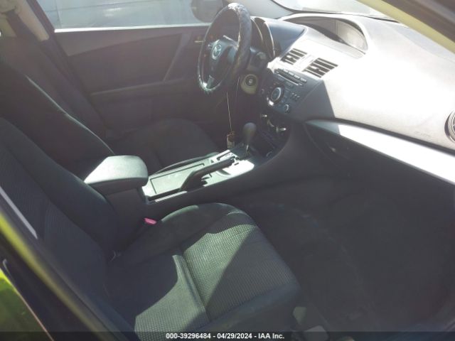 Photo 4 VIN: JM1BL1TF2D1720762 - MAZDA 3 