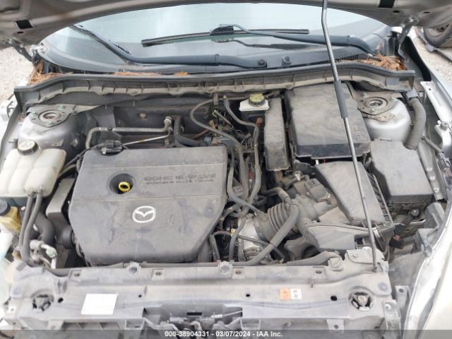 Photo 9 VIN: JM1BL1TF3D1817310 - MAZDA MAZDA3 