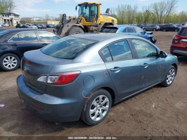 Photo 3 VIN: JM1BL1TF4D1788139 - MAZDA MAZDA3 