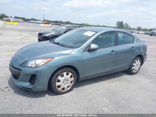 Photo 1 VIN: JM1BL1TF5D1772421 - MAZDA MAZDA3 