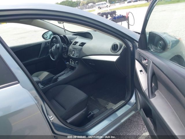 Photo 4 VIN: JM1BL1TF5D1772421 - MAZDA MAZDA3 