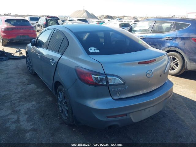 Photo 2 VIN: JM1BL1TF5D1799277 - MAZDA MAZDA3 