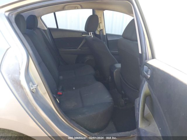 Photo 7 VIN: JM1BL1TF5D1799277 - MAZDA MAZDA3 