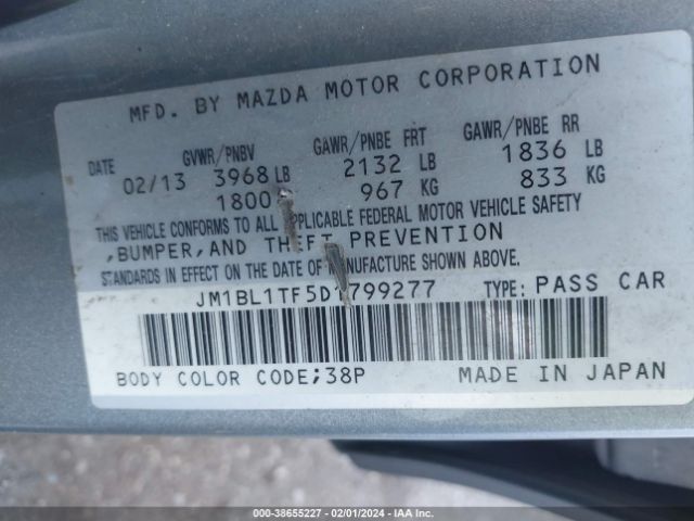 Photo 8 VIN: JM1BL1TF5D1799277 - MAZDA MAZDA3 