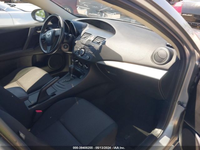 Photo 4 VIN: JM1BL1TF7D1841464 - MAZDA MAZDA3 