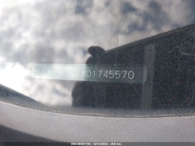 Photo 8 VIN: JM1BL1TF8D1745570 - MAZDA MAZDA3 