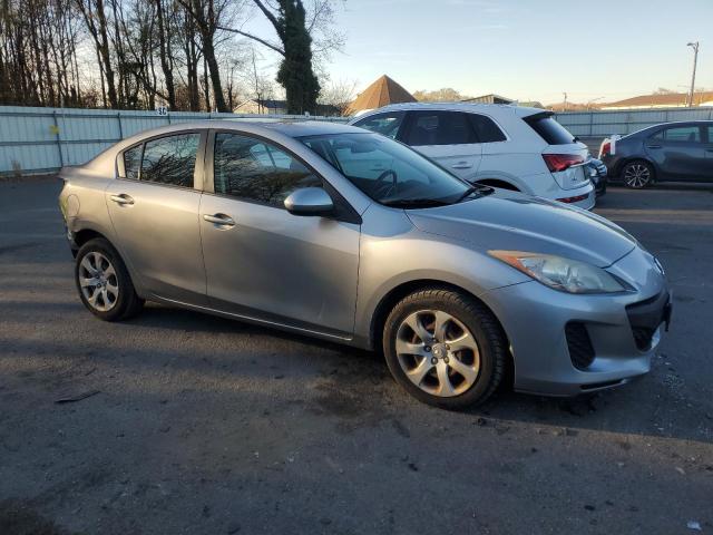 Photo 3 VIN: JM1BL1TG3D1739359 - MAZDA 3 I 