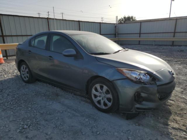 Photo 3 VIN: JM1BL1TG3D1747431 - MAZDA 3 