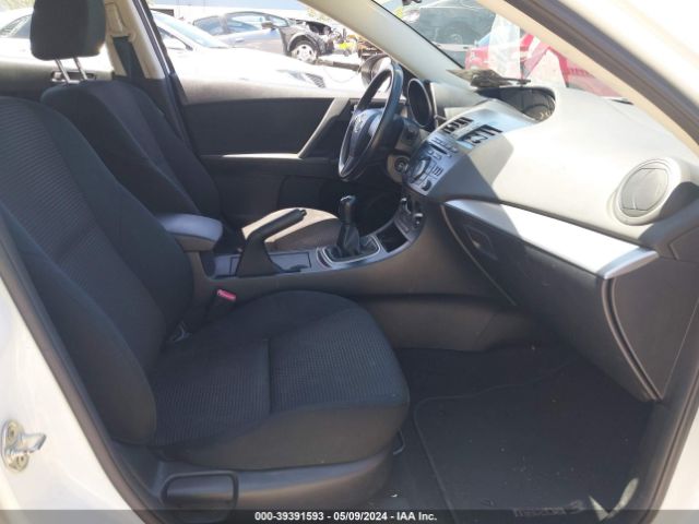 Photo 4 VIN: JM1BL1TG4D1702188 - MAZDA MAZDA3 