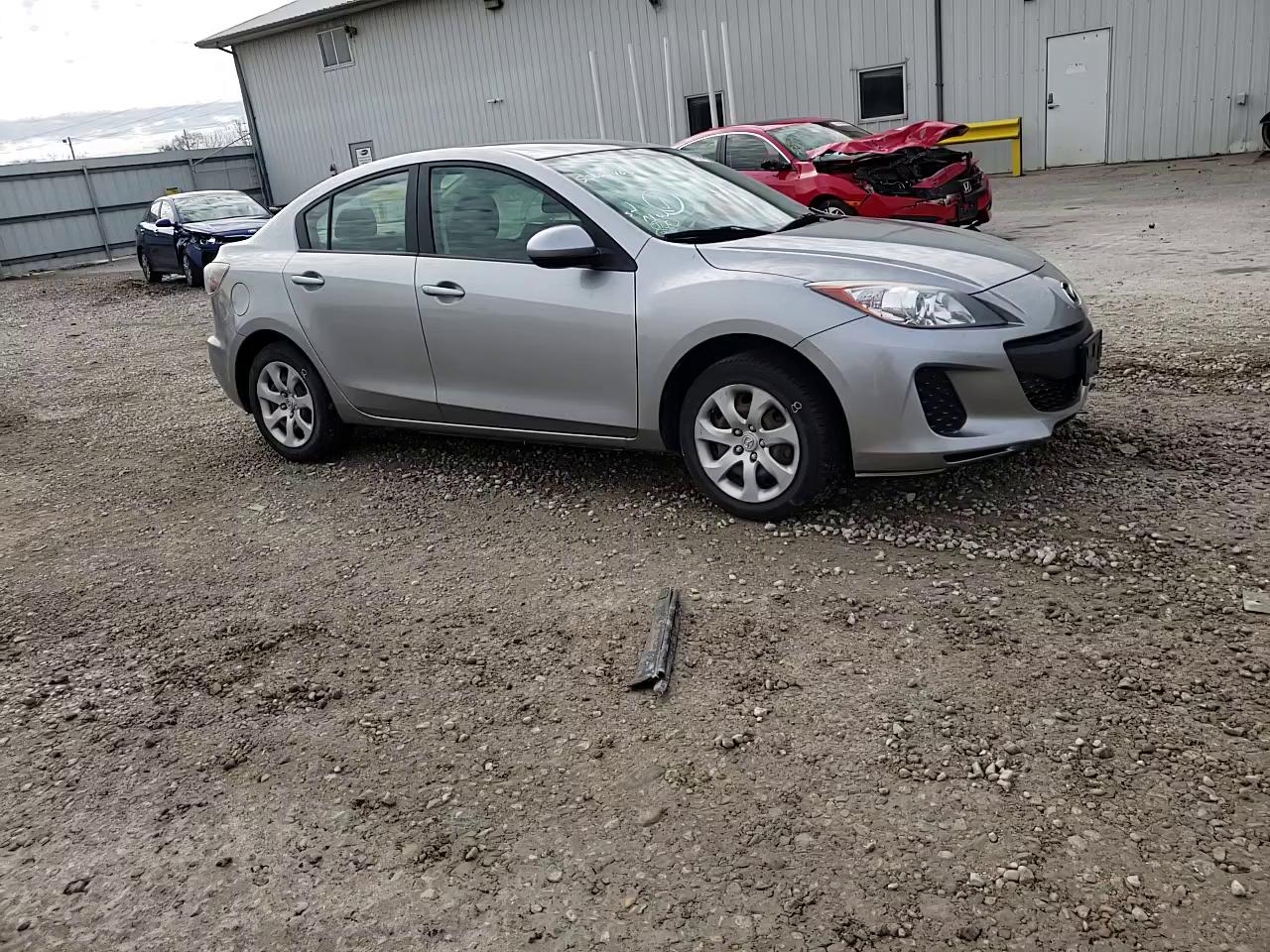 Photo 10 VIN: JM1BL1TG4D1763895 - MAZDA 3 I 