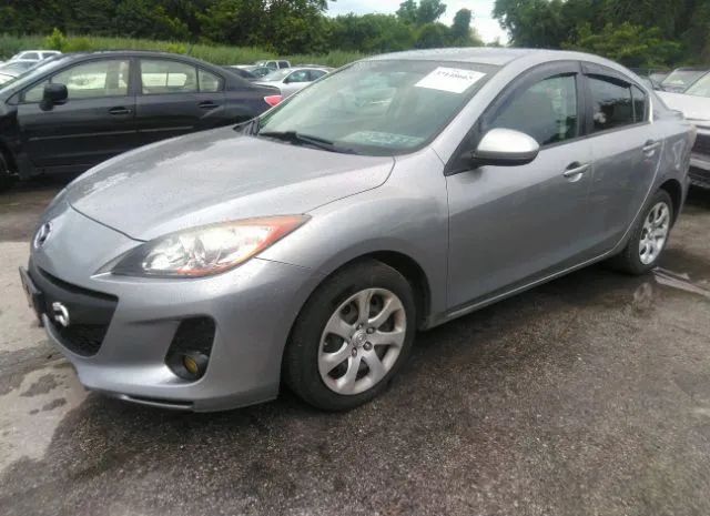 Photo 1 VIN: JM1BL1TG4D1851040 - MAZDA MAZDA3 