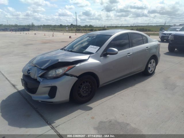 Photo 1 VIN: JM1BL1TG6D1736049 - MAZDA 3 