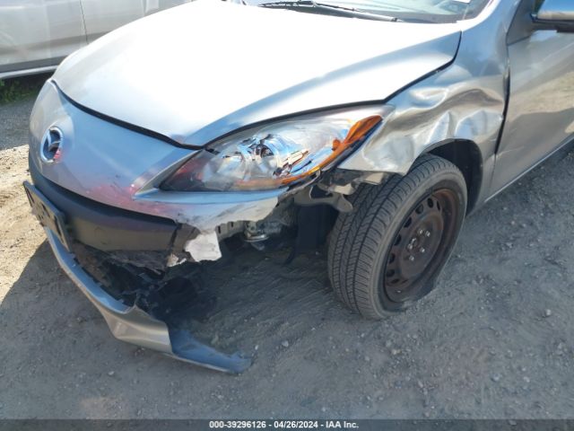 Photo 5 VIN: JM1BL1TG6D1749318 - MAZDA MAZDA3 