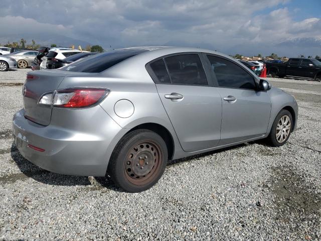 Photo 2 VIN: JM1BL1TG6D1841819 - MAZDA 3 