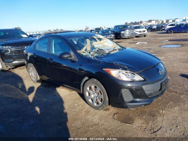 Photo 0 VIN: JM1BL1TG7D1797622 - MAZDA MAZDA3 