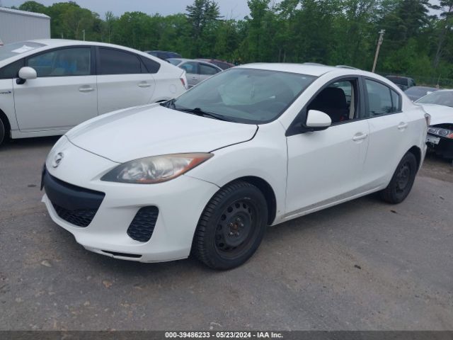 Photo 1 VIN: JM1BL1TG7D1804441 - MAZDA MAZDA3 