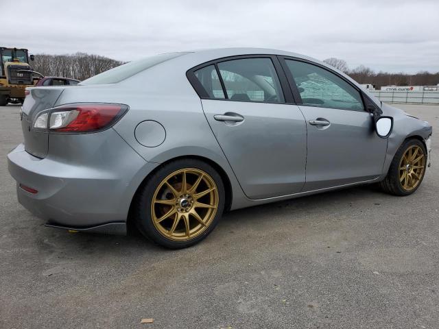 Photo 2 VIN: JM1BL1TG8D1850425 - MAZDA 3 