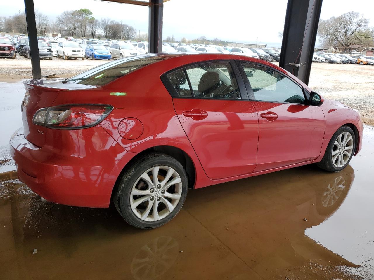 Photo 2 VIN: JM1BL1U60B1358622 - MAZDA 3 