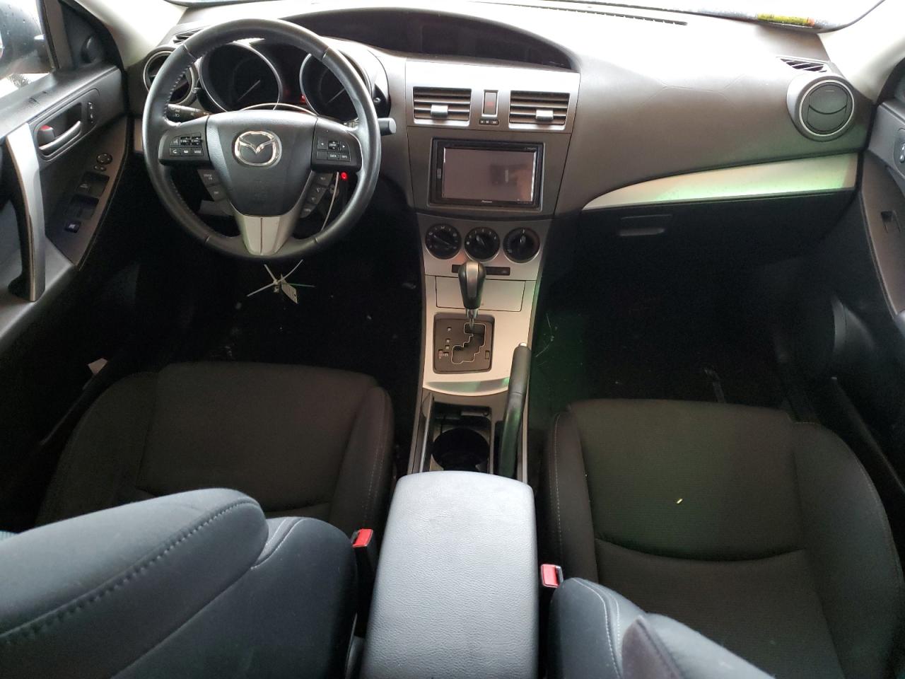 Photo 7 VIN: JM1BL1U60B1358622 - MAZDA 3 