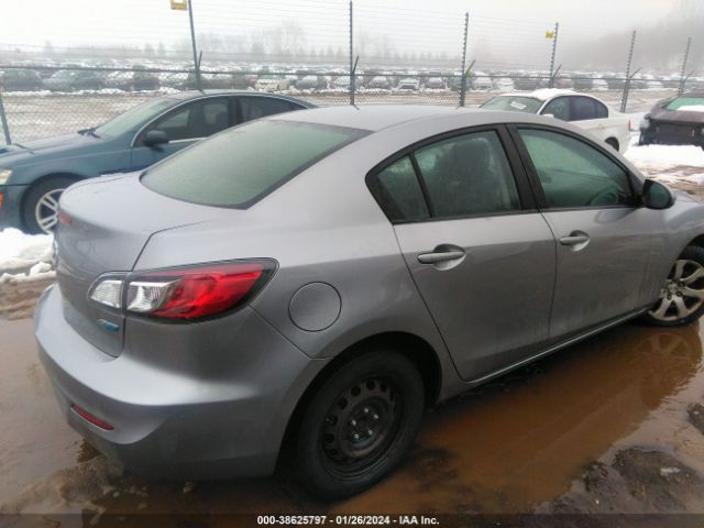 Photo 3 VIN: JM1BL1U70D1751712 - MAZDA MAZDA3 