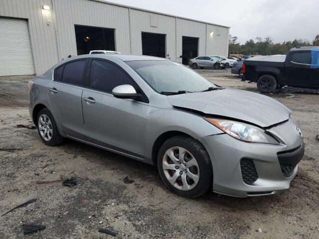 Photo 3 VIN: JM1BL1U73D1704576 - MAZDA 3 