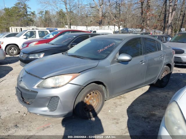 Photo 1 VIN: JM1BL1U73D1753499 - MAZDA MAZDA3 