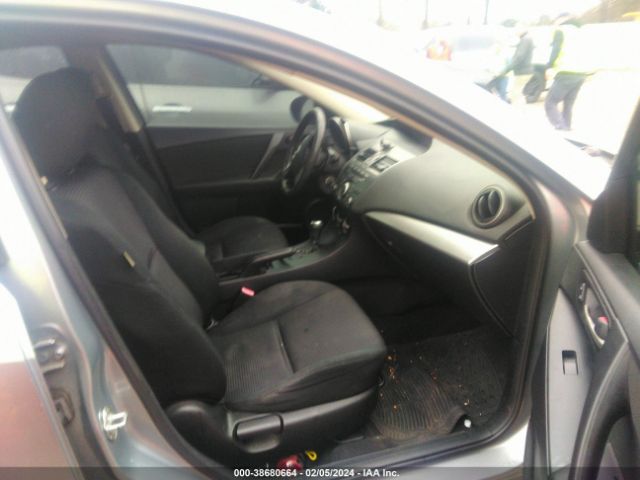 Photo 4 VIN: JM1BL1U73D1753499 - MAZDA MAZDA3 