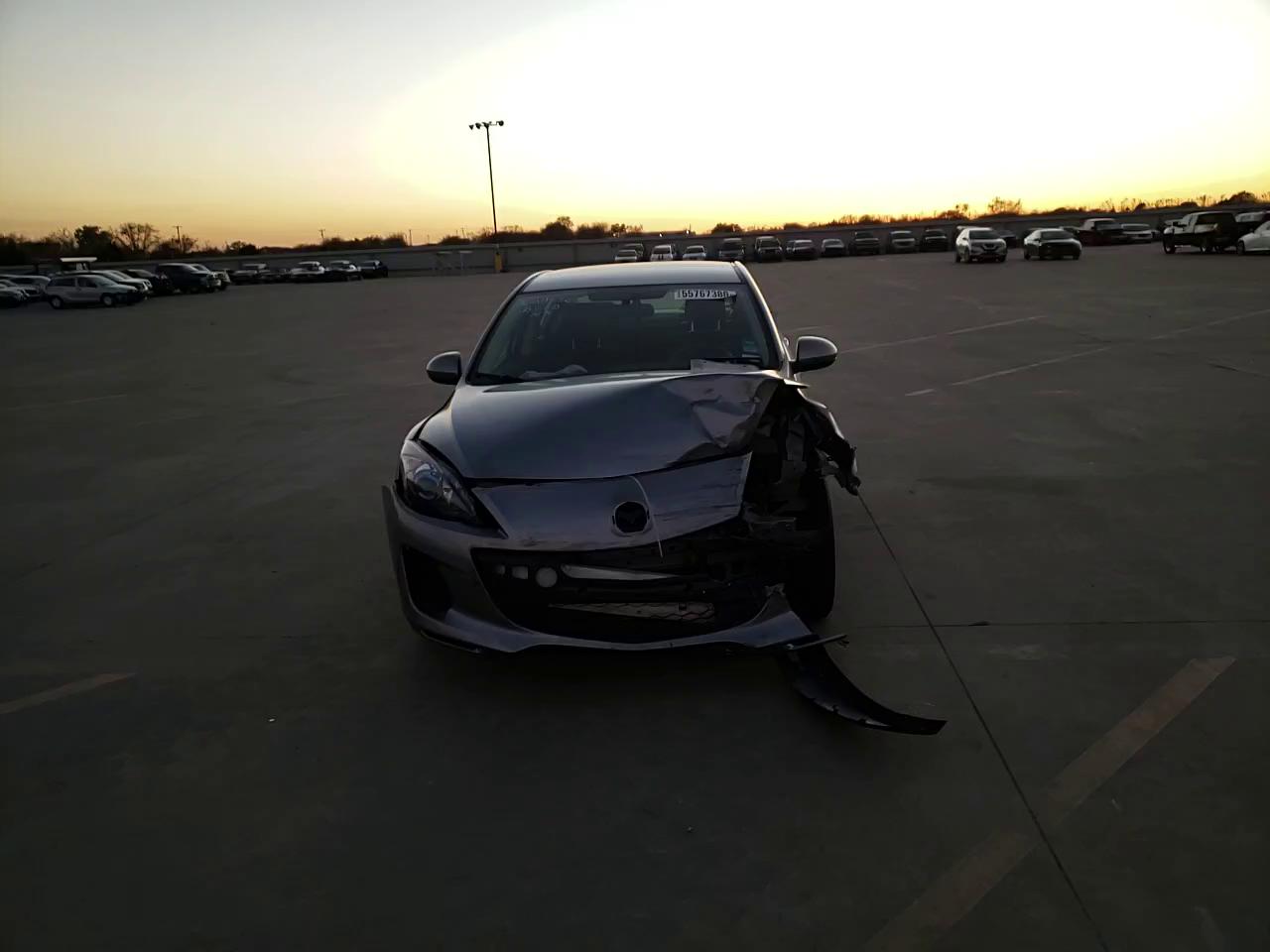 Photo 10 VIN: JM1BL1U74D1747548 - MAZDA 3 I 