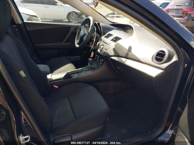 Photo 4 VIN: JM1BL1U75D1790098 - MAZDA MAZDA3 