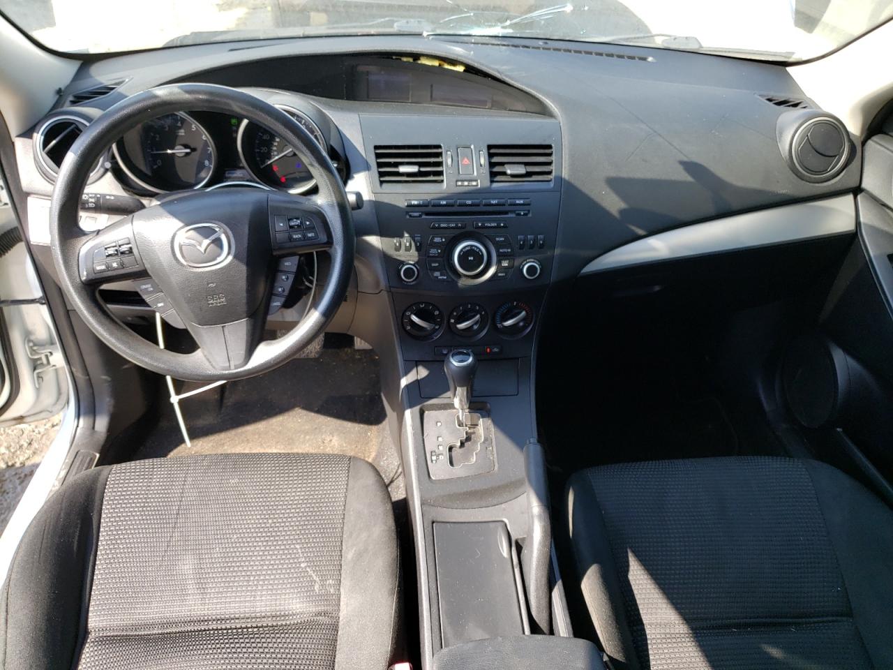 Photo 7 VIN: JM1BL1U75D1844841 - MAZDA 3 