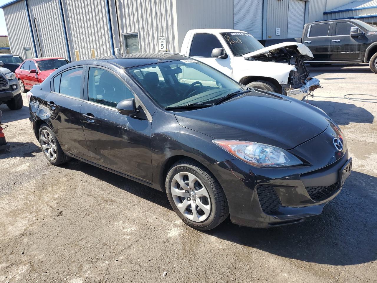 Photo 3 VIN: JM1BL1U76D1701719 - MAZDA 3 