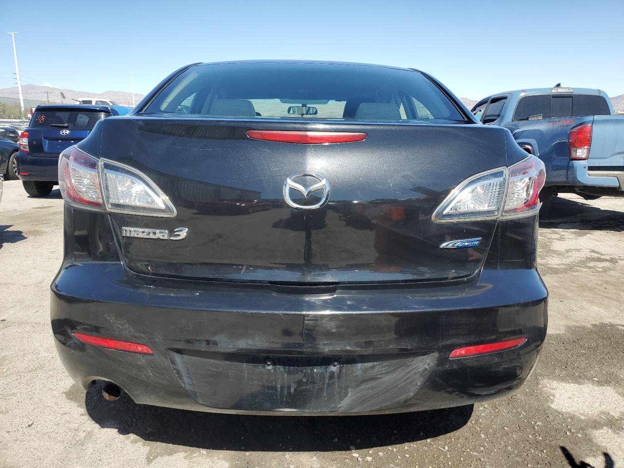 Photo 5 VIN: JM1BL1U76D1701719 - MAZDA 3 