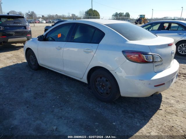 Photo 2 VIN: JM1BL1U77D1738326 - MAZDA MAZDA3 