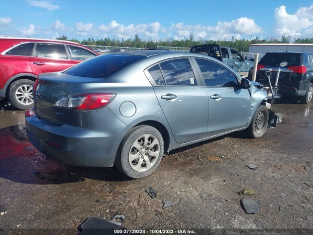 Photo 3 VIN: JM1BL1U77D1750153 - MAZDA MAZDA3 