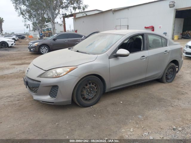 Photo 1 VIN: JM1BL1U78D1760187 - MAZDA MAZDA3 