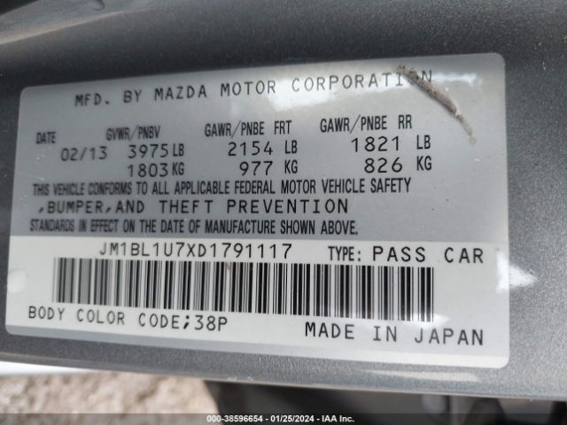 Photo 8 VIN: JM1BL1U7XD1791117 - MAZDA MAZDA3 