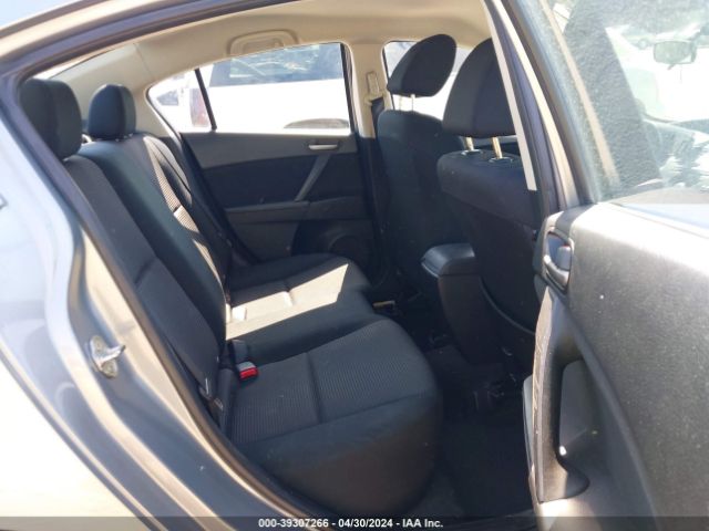 Photo 7 VIN: JM1BL1U87D1702404 - MAZDA MAZDA3 