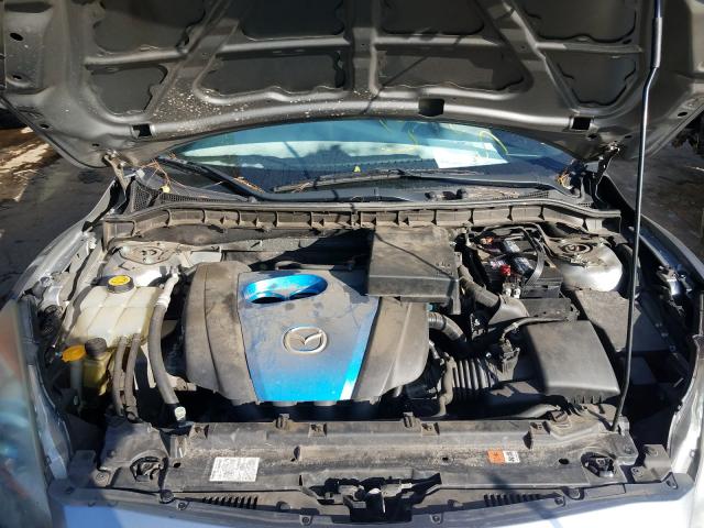 Photo 6 VIN: JM1BL1U8XD1703921 - MAZDA 3 I 