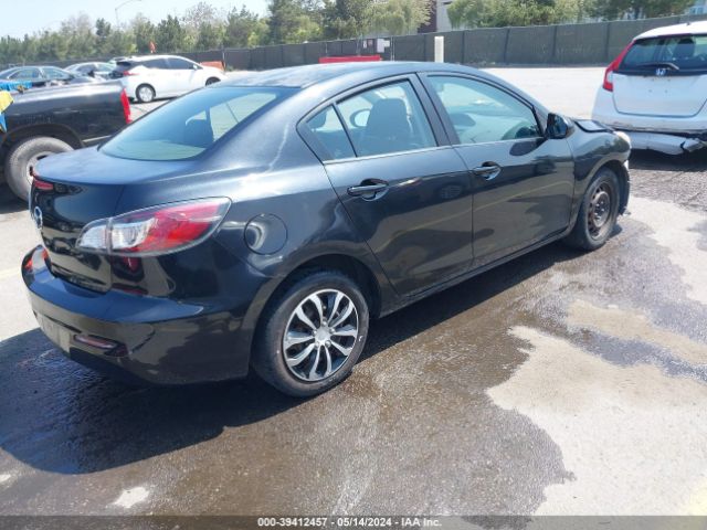 Photo 3 VIN: JM1BL1UF0C1582524 - MAZDA MAZDA3 