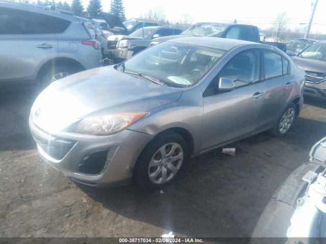 Photo 1 VIN: JM1BL1UF1B1374599 - MAZDA MAZDA3 