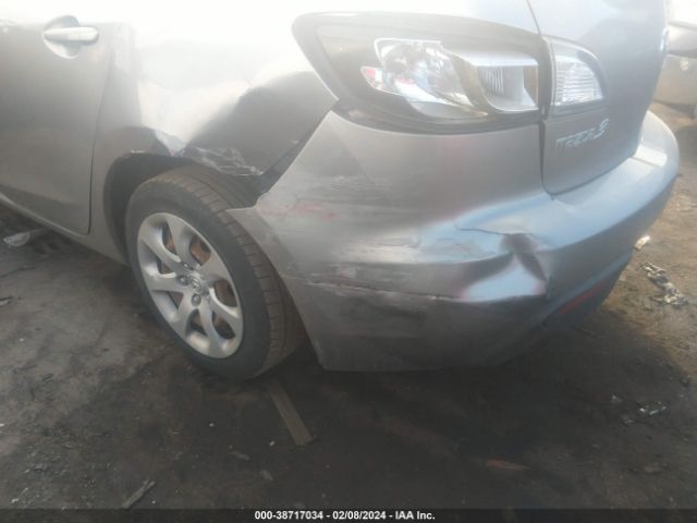 Photo 5 VIN: JM1BL1UF1B1374599 - MAZDA MAZDA3 