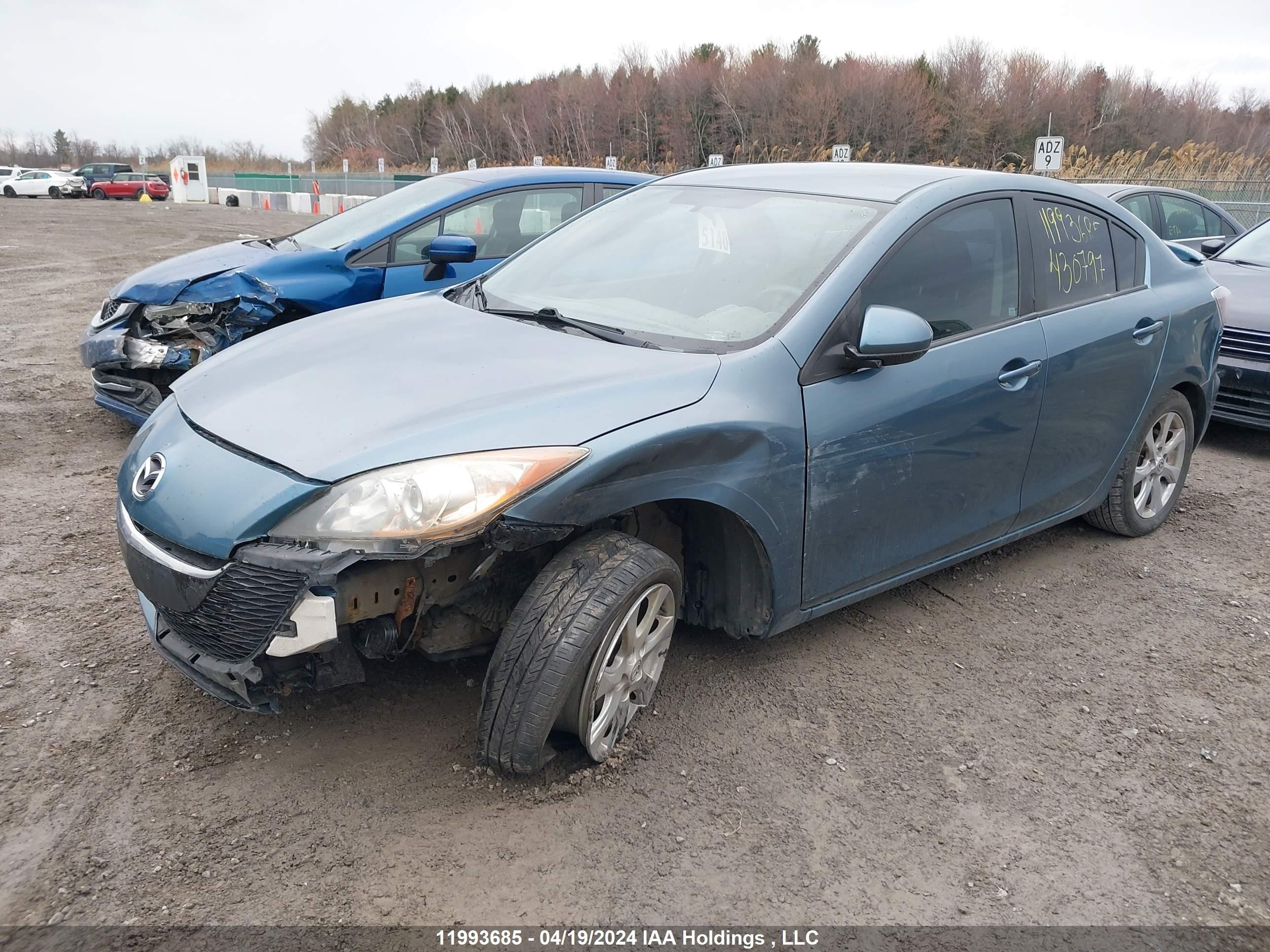 Photo 1 VIN: JM1BL1UF1B1430797 - MAZDA 3 