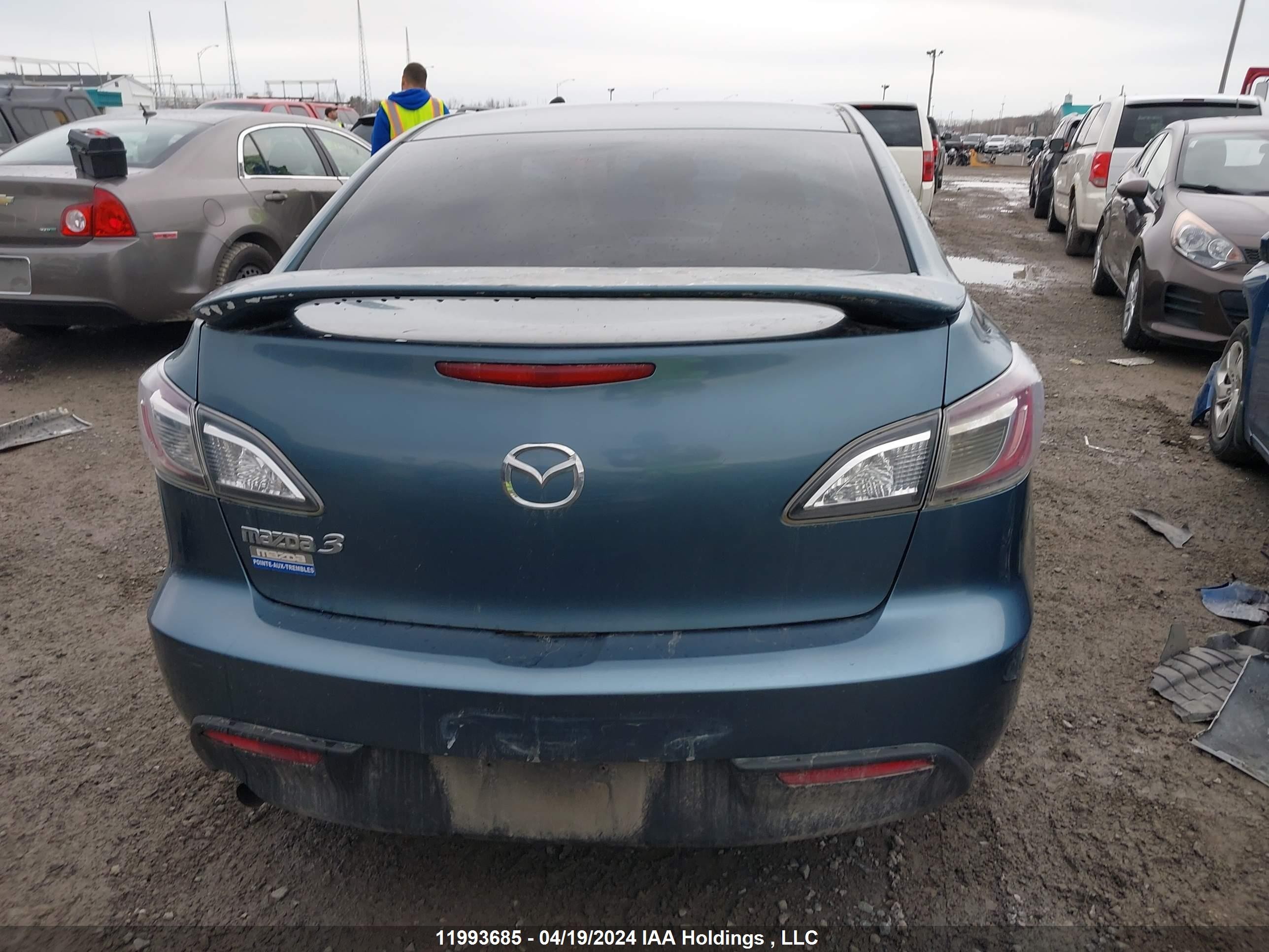 Photo 16 VIN: JM1BL1UF1B1430797 - MAZDA 3 