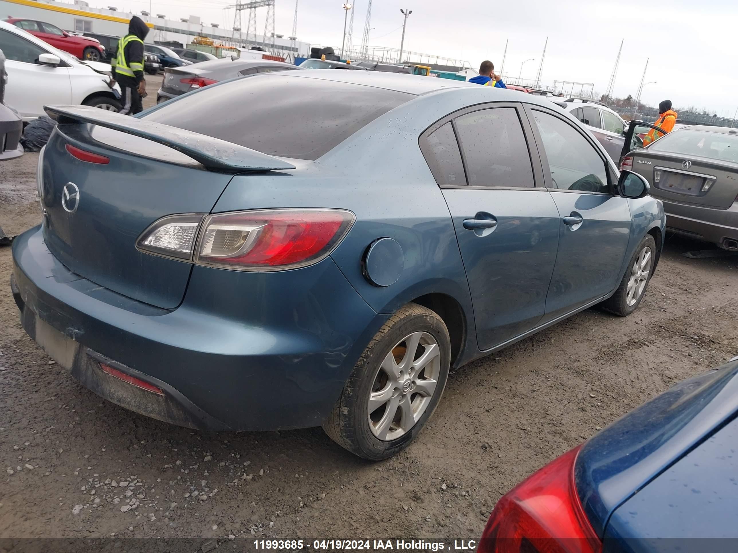 Photo 3 VIN: JM1BL1UF1B1430797 - MAZDA 3 