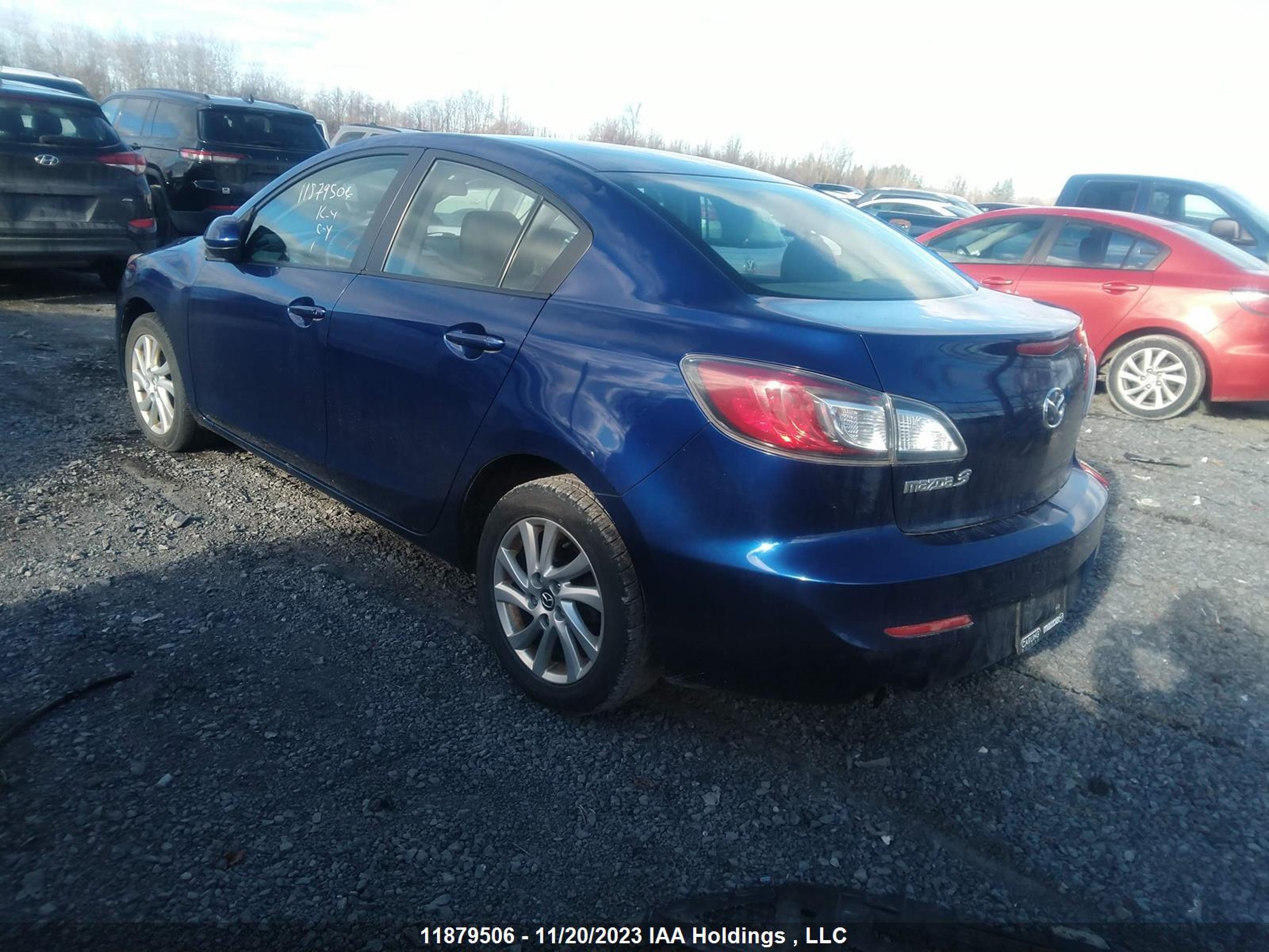 Photo 2 VIN: JM1BL1UF1D1752021 - MAZDA 3 