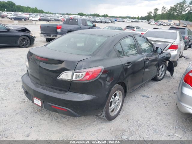 Photo 3 VIN: JM1BL1UF2B1366558 - MAZDA MAZDA3 