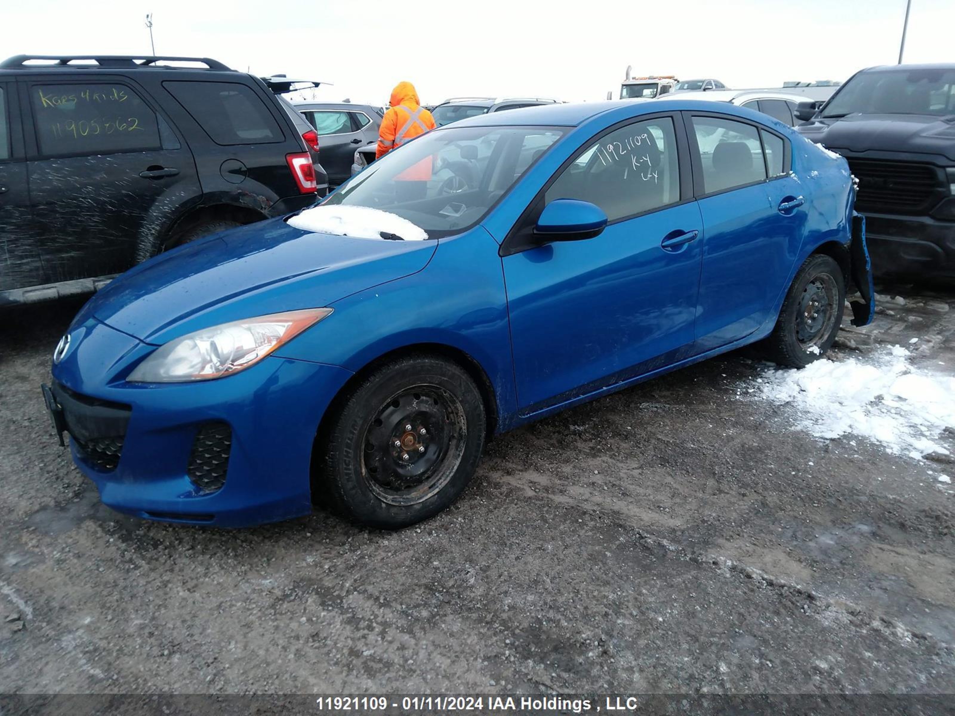 Photo 1 VIN: JM1BL1UF3D1803339 - MAZDA 3 