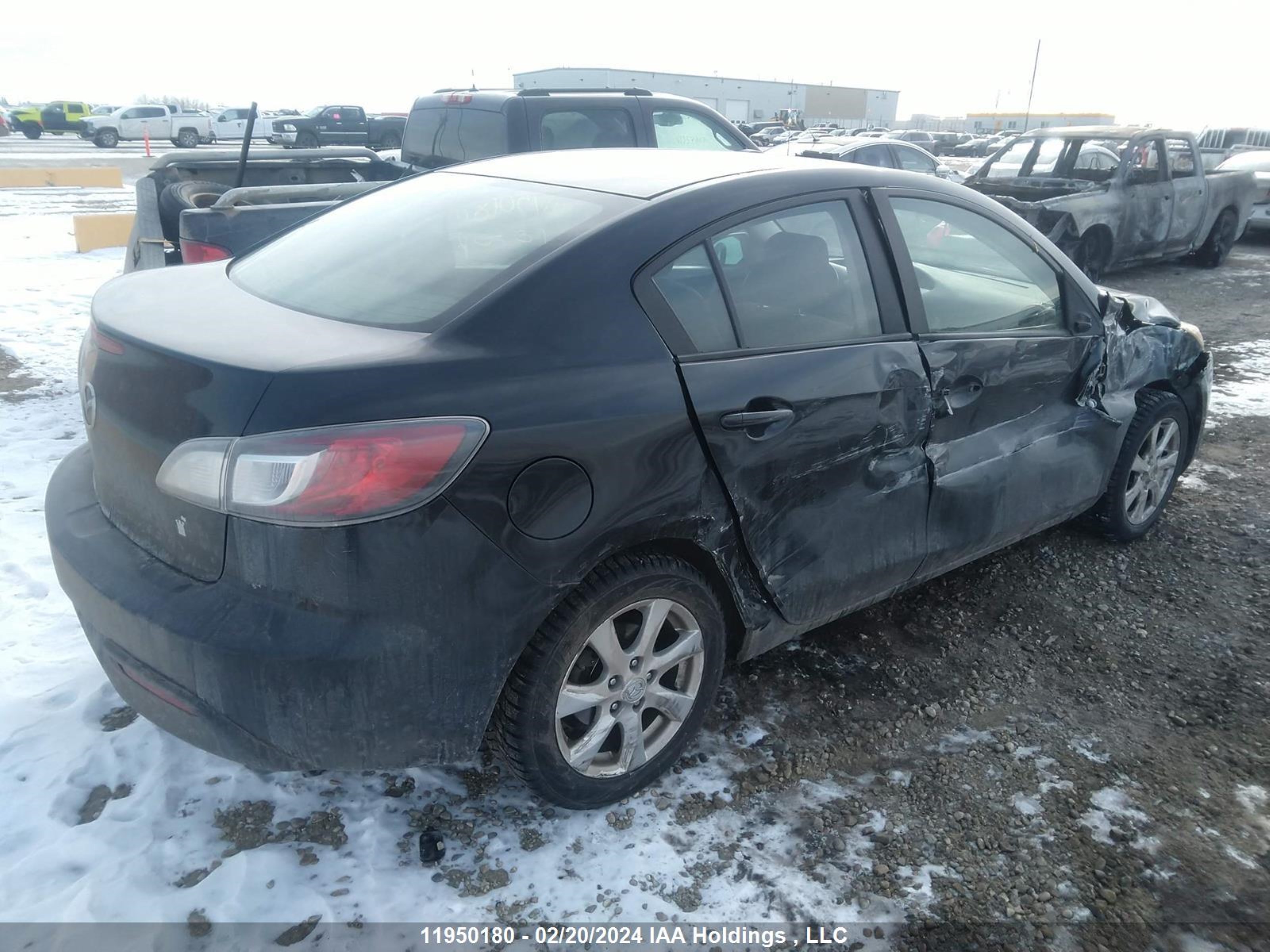 Photo 3 VIN: JM1BL1UF5B1399411 - MAZDA 3 